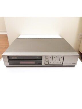 RCA VMT296 VCR  - Vintage 4 Head Dolby Stereo Video Cassette Recorder